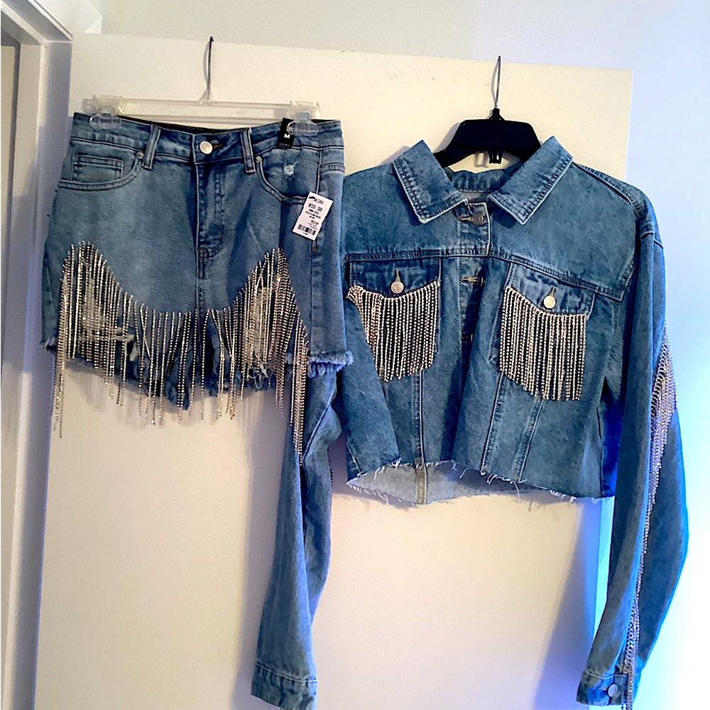 NWT Nordstroms Denim Jacket & Akira Shorts * Chainlink Rhinestone Fringe Accents